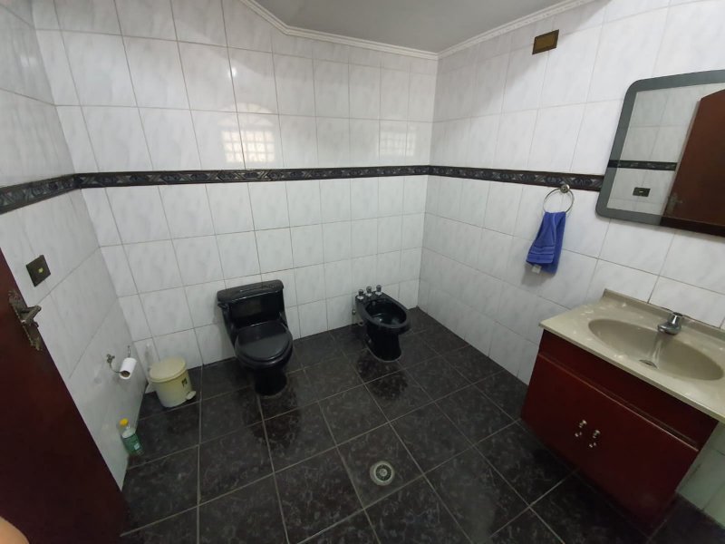 Casa à venda Centro com 400m² e 4 quartos por R$ 2.100.000 - 2115163910-2d0dae60-126e-4da7-ad86-23b459f0047a.jpg