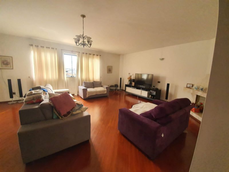 Casa à venda Centro com 400m² e 4 quartos por R$ 2.100.000 - 853019378-6f390731-7d70-4e9c-9cd2-c8b82c76f944.jpg