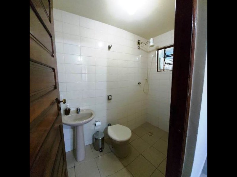Casa à venda Cajuru com 228m² e 4 quartos por R$ 650.000 - 174928365-saraju-vende-casa-terrea-no-conj.jpeg