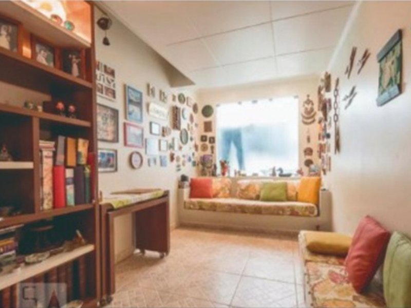 Casa à venda Santo Amaro com 125m² e 3 quartos por R$ 950.000 - 425284408-foto-sala-de-tv.jpg