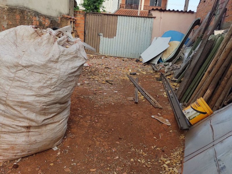 Terreno à venda Jardim Sao Francisco (Nova Veneza) com 150m² e 1 quarto por R$ 140.000 - 2127495329-ecc33654-1dfd-413a-9fd7-364def0d8cb9.jpg