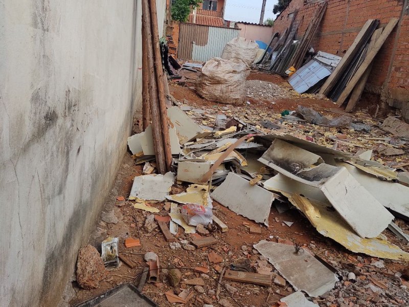 Terreno à venda Jardim Sao Francisco (Nova Veneza) com 150m² e 1 quarto por R$ 140.000 - 269125968-c17d561b-0d39-4c0f-a6bc-e6632d2c5c24.jpg