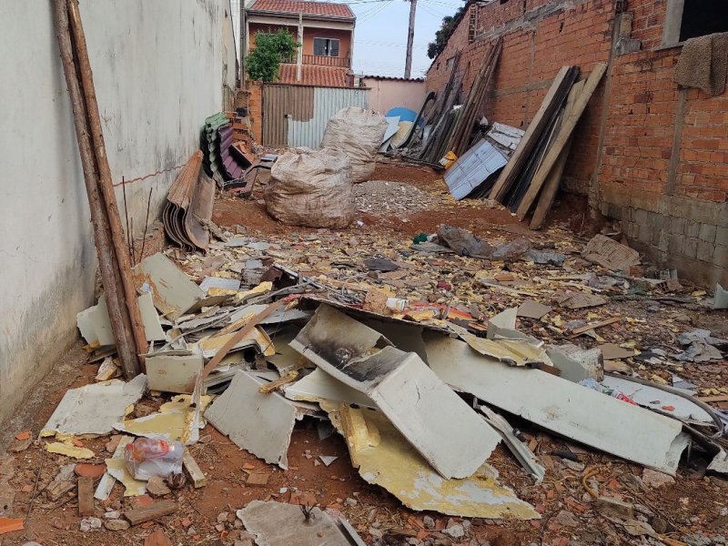 Terreno à venda Jardim Sao Francisco (Nova Veneza) com 150m² e 1 quarto por R$ 140.000 - 514228441-f9a8f620-b9d6-4f2b-8575-09cecf6a5ac4.jpg