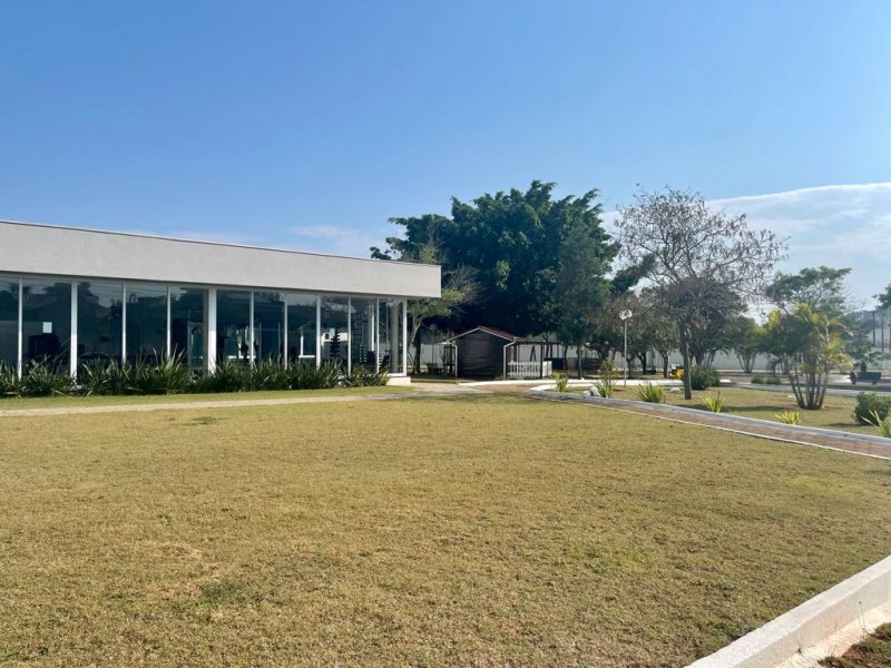 Casa de condomínio à venda Parque Residencial São Marcos com 200m² e 3 quartos por R$ 980.000 - 1246725908-c970259a-3dd5-4e68-9bc5-db6ca24822a8.jpeg