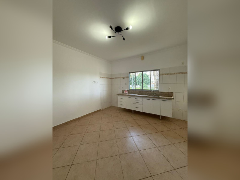 Casa de condomínio à venda Parque Residencial São Marcos com 200m² e 3 quartos por R$ 980.000 - whatsapp-image-2026-05-04-at-133742.jpeg
