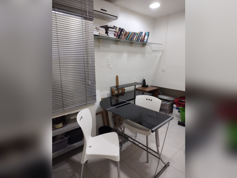 Comercial à venda Caminho das Árvores com 59m² e 1 quarto por R$ 250.000 - sala1.jpg