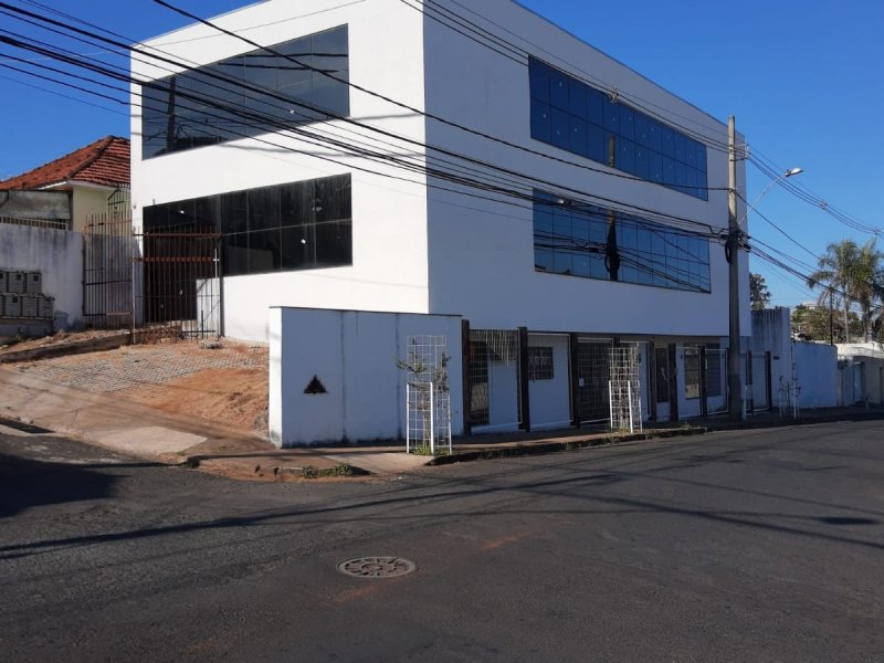 Comercial à venda Vigilato Pereira com 360m² e 1 quarto por R$ 2.200.000 - 1362642565-whatsapp-image-2021-10-04-at-19.jpeg