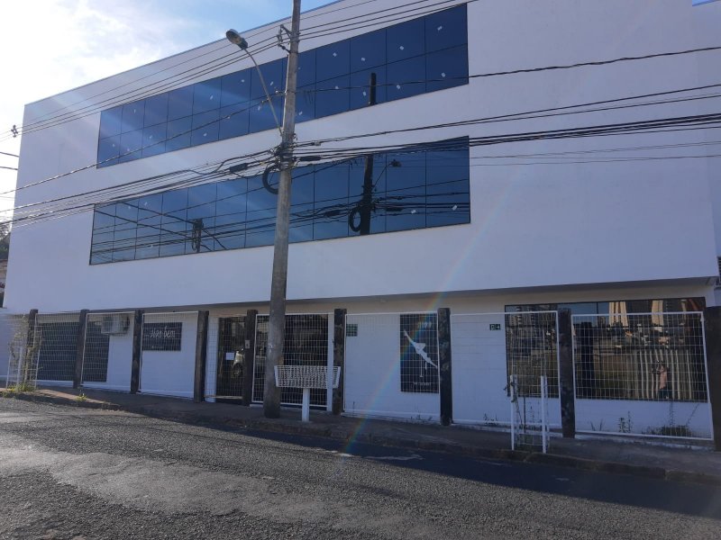 Comercial à venda Vigilato Pereira com 360m² e 1 quarto por R$ 2.200.000 - 1665149322-whatsapp-image-2021-10-04-at-19.jpeg