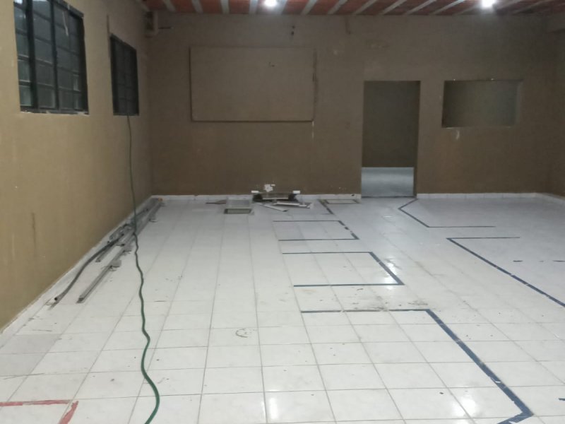 Comercial para alugar Vila Rio Branco com 120m² e 1 quarto por R$ 1.200 - 1874691308-whatsapp-image-2021-10-05-at-09.jpeg