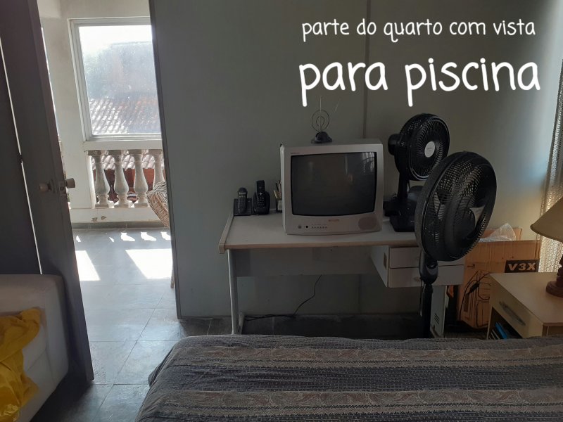 Casa à venda Guaratiba com 90m² e 3 quartos por R$ 550.000 - 240841967-foto-20-quarto-terraco-com-porta-para-piscina.jpg