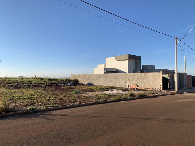 Terreno à venda Jardim Conceição com 250m² e 1 quarto por R$ 160.000 - 1722726214-img-1187.JPEG