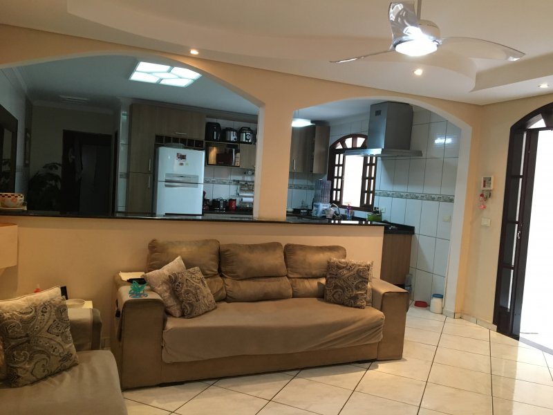 Casa à venda Jardim são carlos com 175m² e 2 quartos por R$ 500.000 - 1074261522-935c4747-a4b0-4731-b0fc-ac955e55ad06.jpeg