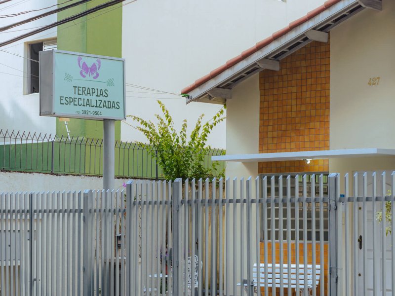 Comercial à venda Vila Adyana com 220m² e 8 quartos por R$ 1.500.000 - 690100359-d1cf0a48-97ef-4c8d-8412-c9d2de6a5bc6.jpeg