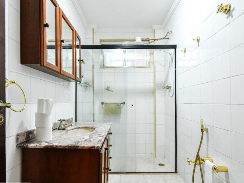 Apartamento à venda Bela Vista com 165m² e 3 quartos por R$ 1.100.000 - 684120595-banheiro.jpg