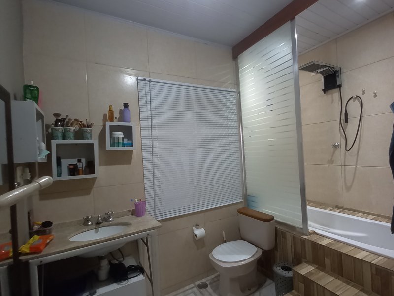 Casa à venda Vila Loureiro com 296m² e 2 quartos por R$ 660.000 - 1745569232-20211006-151432.jpg