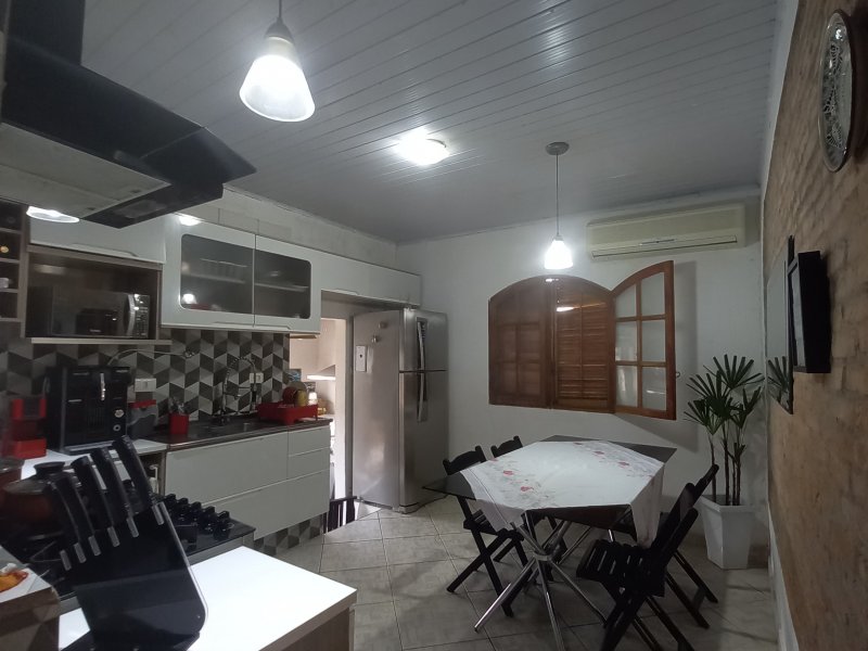 Casa à venda Vila Loureiro com 296m² e 2 quartos por R$ 660.000 - 996940549-20211006-153220.jpg
