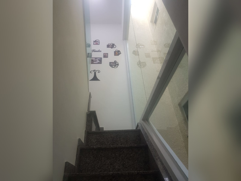 Casa à venda Vila Ponte Rasa com 108m² e 3 quartos por R$ 480.000 - hall-escada.jpeg