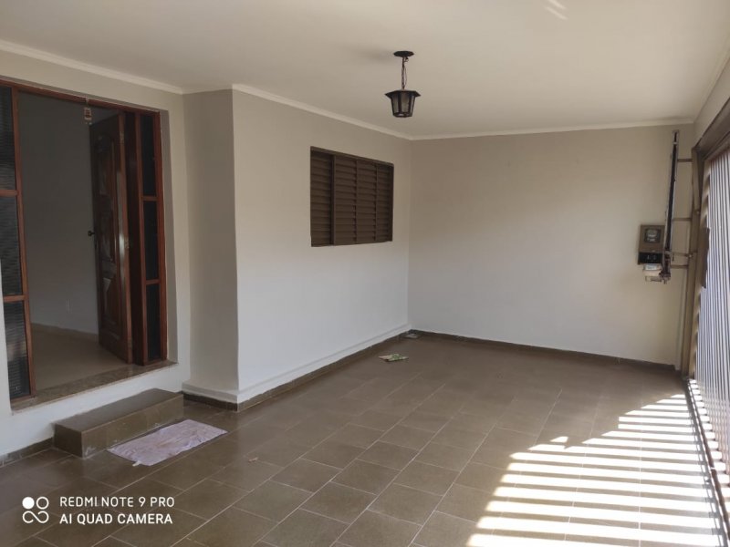 Casa à venda Vila Virginia com 170m² e 3 quartos por R$ 350.000 - 1241331259-f35bdd6e-a0f5-46aa-bedb-78533f3727a0.jpg