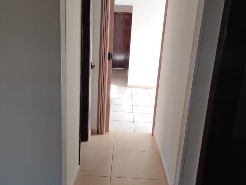 Casa à venda Vila Virginia com 170m² e 3 quartos por R$ 350.000 - 1616238593-0bd626c6-620d-4482-a8c1-b12d366307f6.jpg