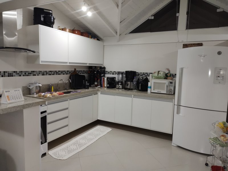 Casa de condomínio à venda Morada da Praia com 90m² e 2 quartos por R$ 460.000 - 1662475900-img-20210727-175445579.jpg