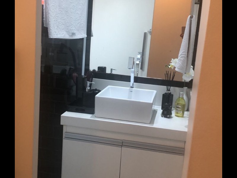 Apartamento à venda Vila Mariana com 73m² e 3 quartos por R$ 780.000 - 2043963475-banheiro-1.jpg