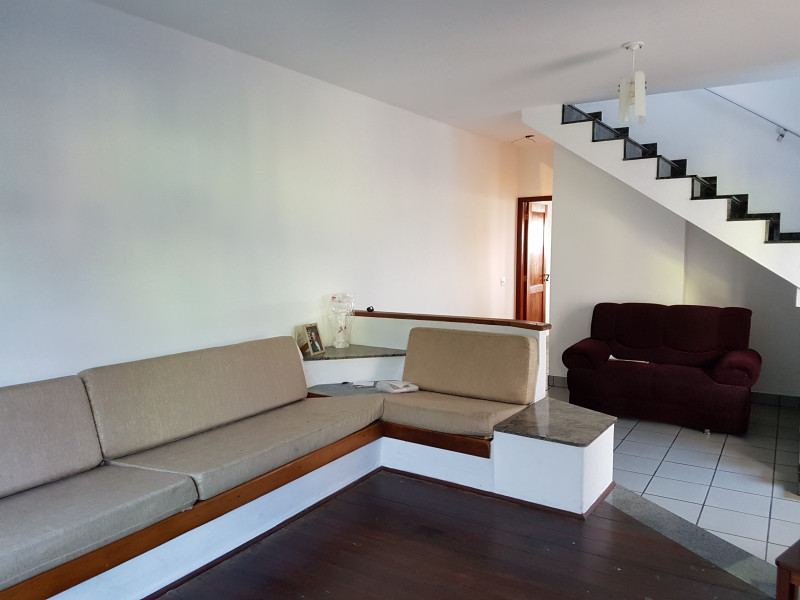 Casa à venda Jardim Nossa Senhora do Carmo com 270m² e 3 quartos por R$ 840.000 - 1269677996-sala-estar.jpg