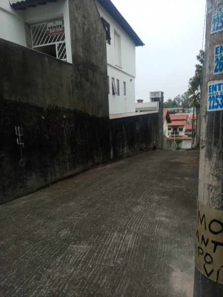 Casa à venda Jardim Nossa Senhora do Carmo com 270m² e 3 quartos por R$ 840.000 - 1397429050-lateral-casa.jpg