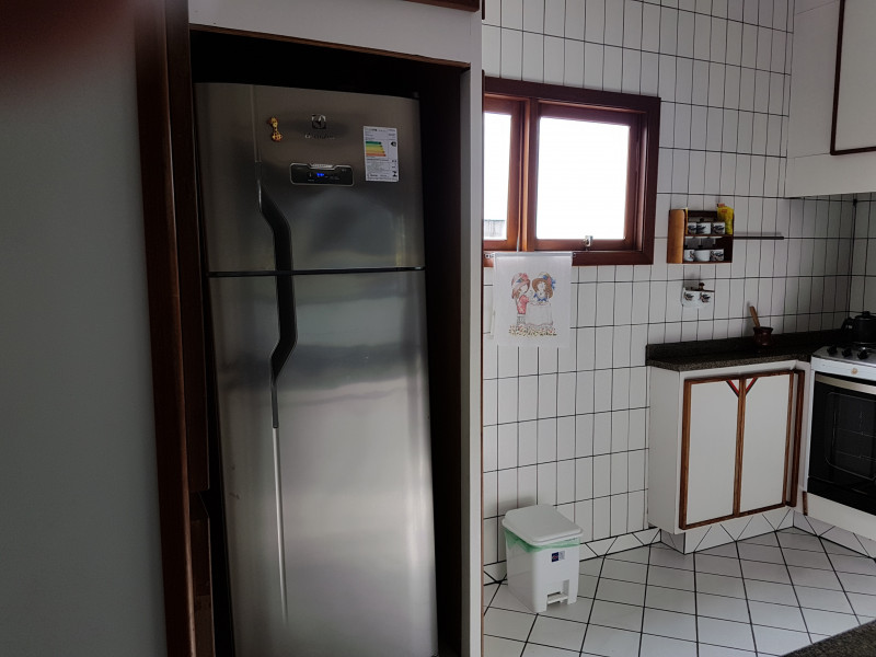 Casa à venda Jardim Nossa Senhora do Carmo com 270m² e 3 quartos por R$ 840.000 - 287739263-cozinha-iii.jpg