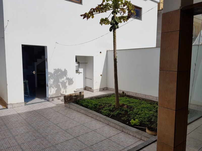 Casa à venda Jardim Nossa Senhora do Carmo com 270m² e 3 quartos por R$ 840.000 - 603249097-fundos-ii.jpg