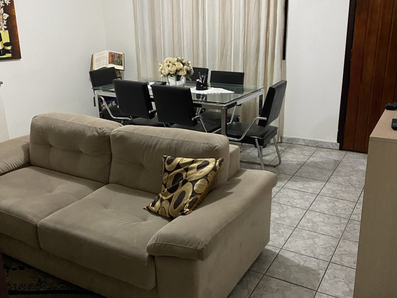 Casa à venda Vila Santa Libânia com 218m² e 2 quartos por R$ 980.000 - 120478663-5c327599-fb59-44c8-a1db-53835784c501.jpeg