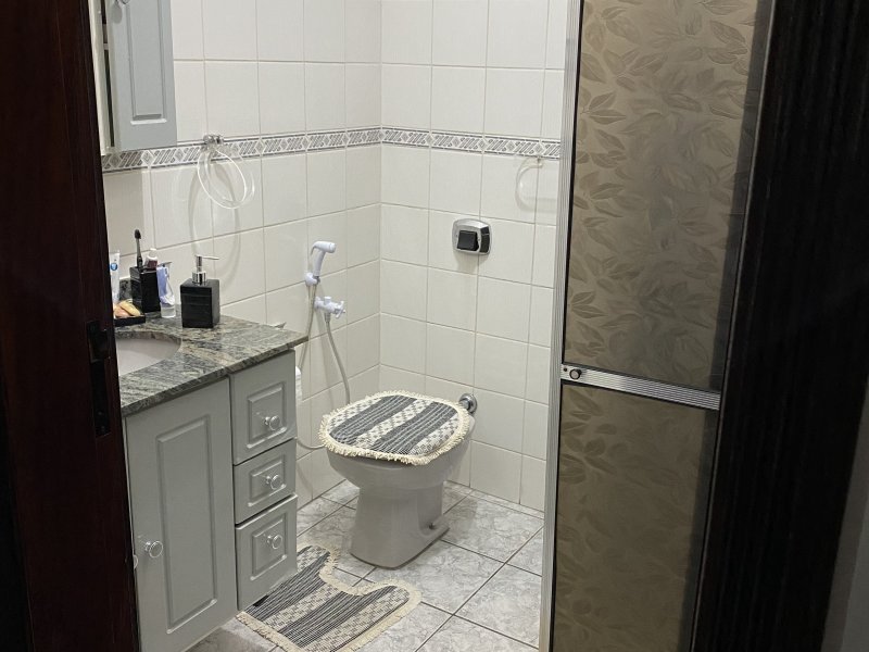 Casa à venda Vila Santa Libânia com 218m² e 2 quartos por R$ 980.000 - 253071419-35e565d1-1f8c-48a1-a0e7-ad86a1b462ff.jpeg