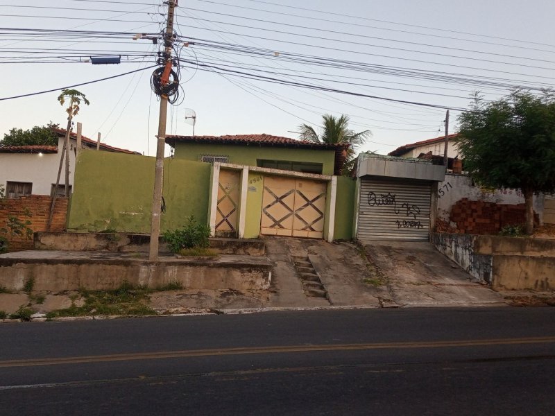 Casa à venda Santa Rosa com 192m² e 3 quartos por R$ 250.000 - 1620902637-876f695b-8289-4a51-a67c-f71281a0017f.jpg