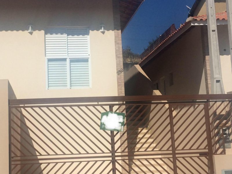 imóvel com 67m² - reneville - Mairinque