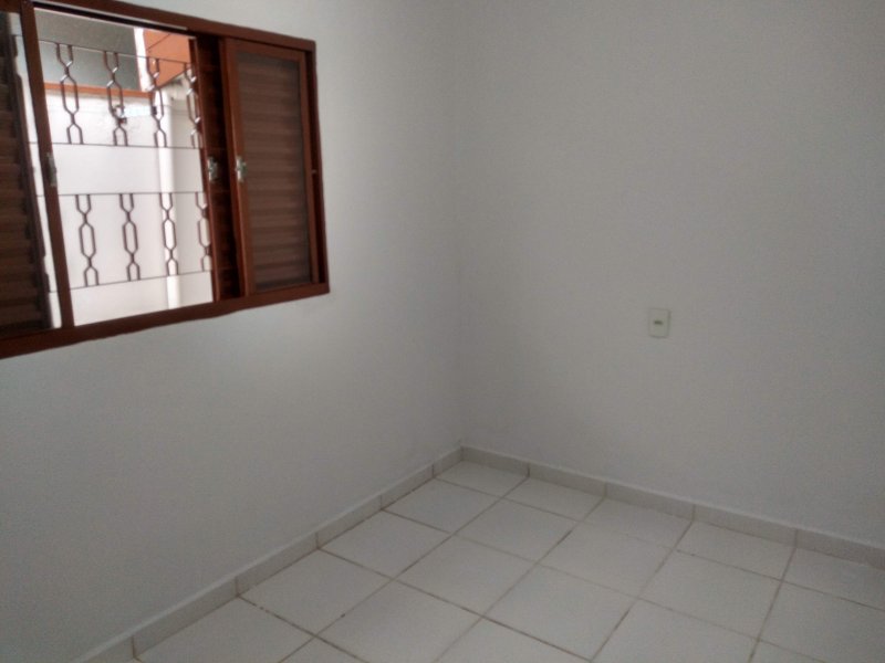 Casa à venda Centro com 230m² e 4 quartos por R$ 350.000 - 548075800-img-20200219-170933762-hdr.jpg