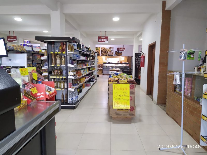 Comercial à venda Jardim Pero com 680m² e 1 quarto por R$ 1.250.000 - 31062326-44c0a833-518e-4a06-b0e0-1170435489e3.jpeg