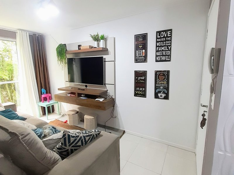 imóvel com 55m² - Santa Candida - Curitiba
