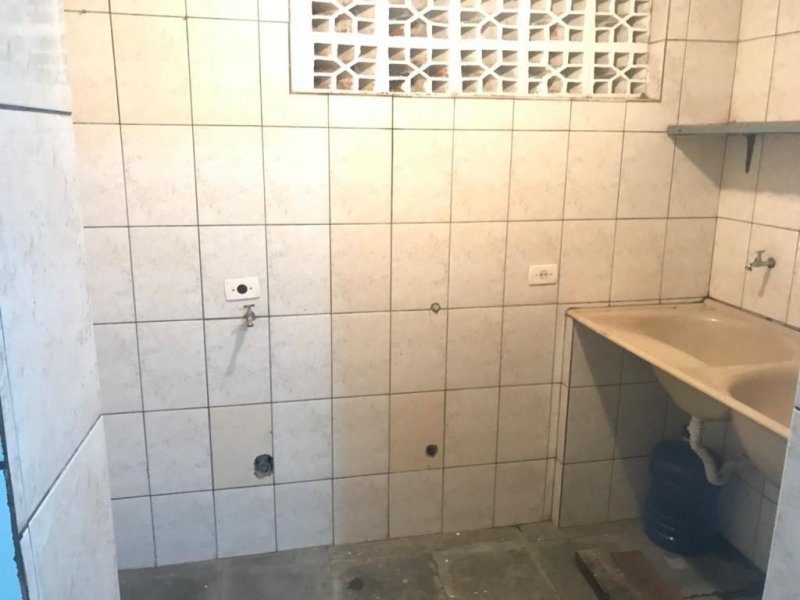 Casa à venda Parque Pinheiros com 180m² e 2 quartos por R$ 510.000 - 529533240-6e9ace46-dc21-48ef-9cc4-d1b275f39059.jpeg