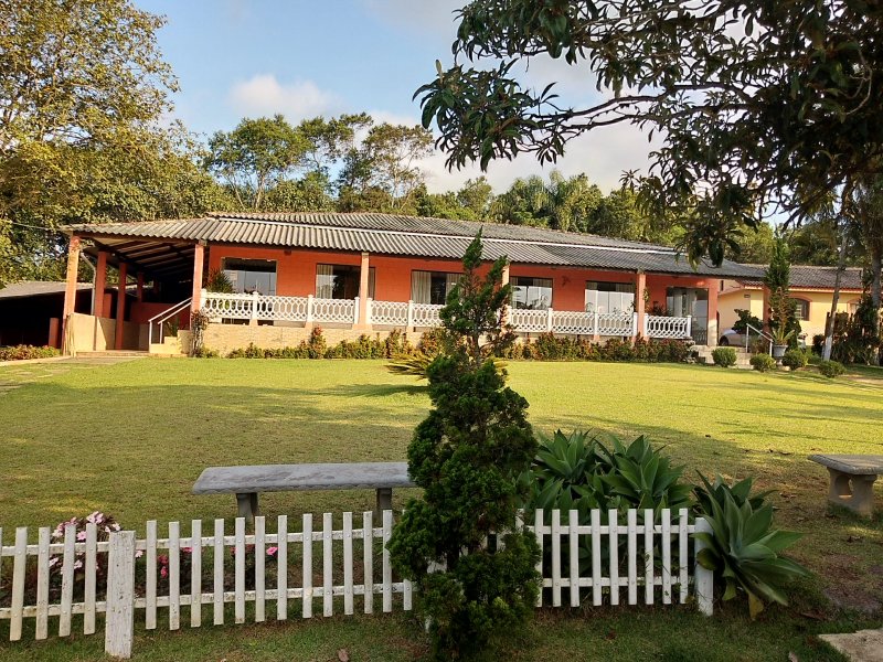 Chácara à venda Recreio Bela Vista com 510m² e 3 quartos por R$ 1.450.000 - 562135501-img-20210428-154704-hdr-on.jpg