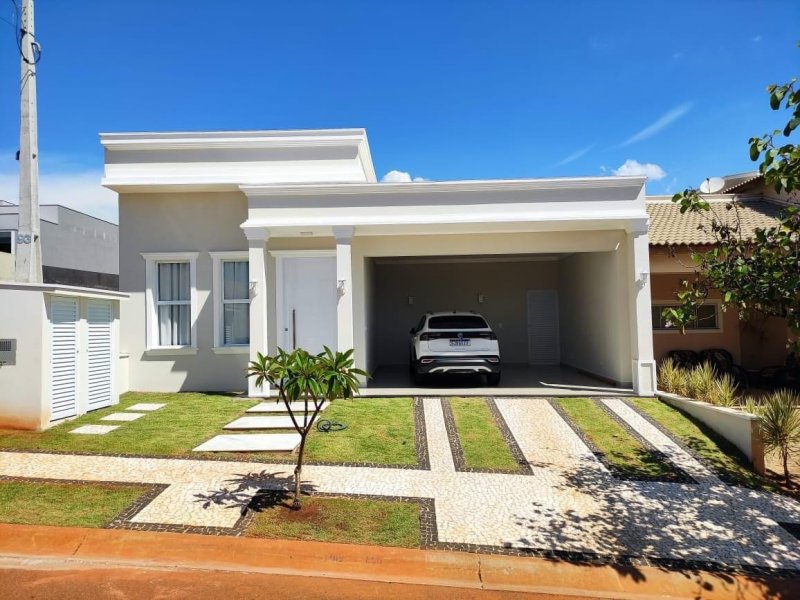 imóvel com 150m² - Palmital - Porto Feliz