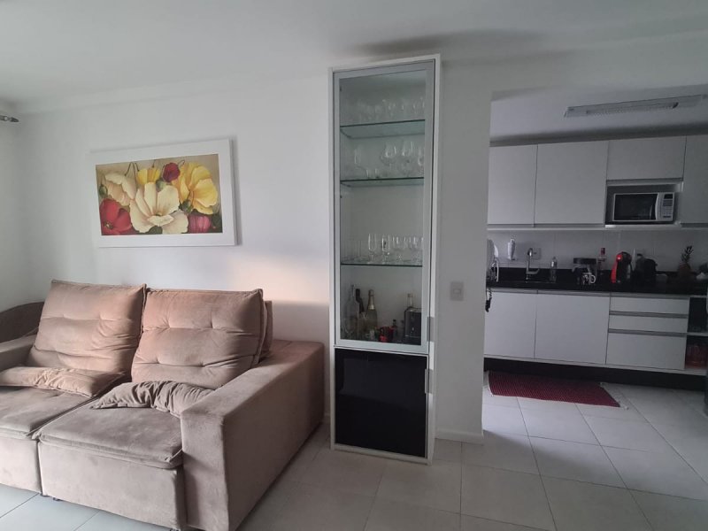 imóvel com 77m² - Itacorubi - Florianópolis