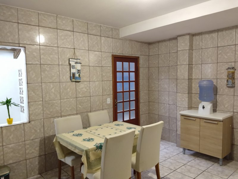 Apartamento à venda Cachoeira do Bom Jesus com 86m² e 4 quartos por R$ 350.000 - 1539984519-cozinha-1g.jpg