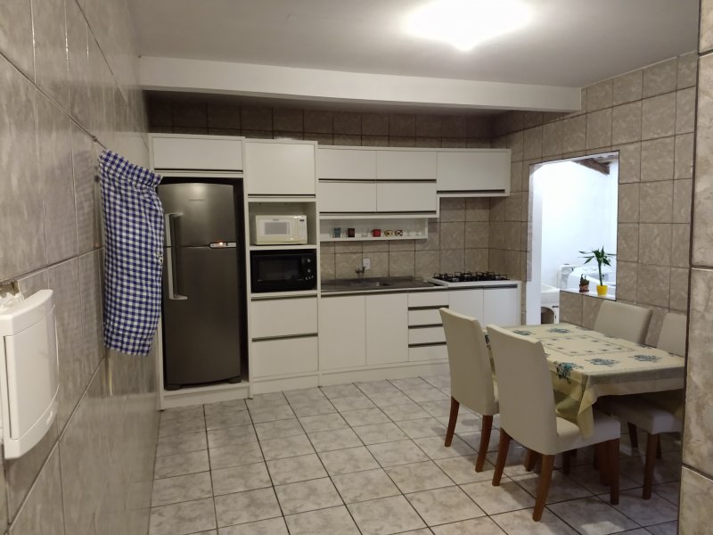 Apartamento à venda Cachoeira do Bom Jesus com 86m² e 4 quartos por R$ 350.000 - 2068794066-cozinha-1e.jpg