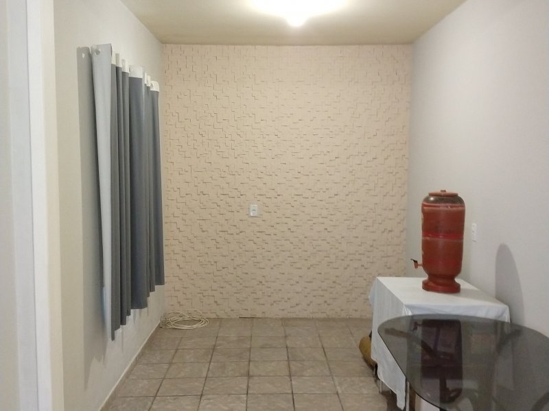 Apartamento à venda Cachoeira do Bom Jesus com 86m² e 4 quartos por R$ 350.000 - 891653939-sala-fundos.jpg