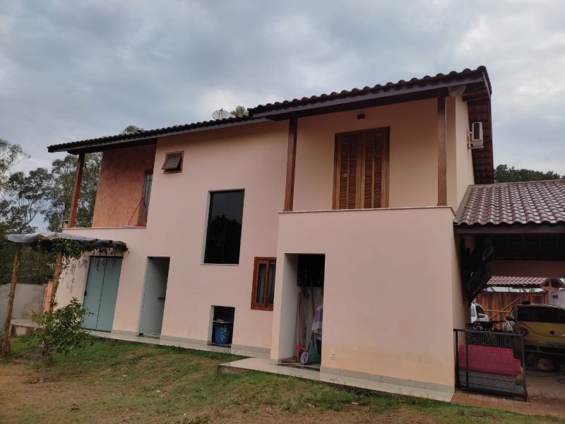 imóvel com 215m² - Centro - Vinhedo