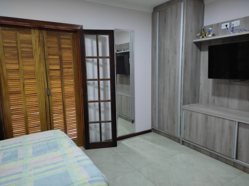 imóvel com 215m² - Centro - Vinhedo