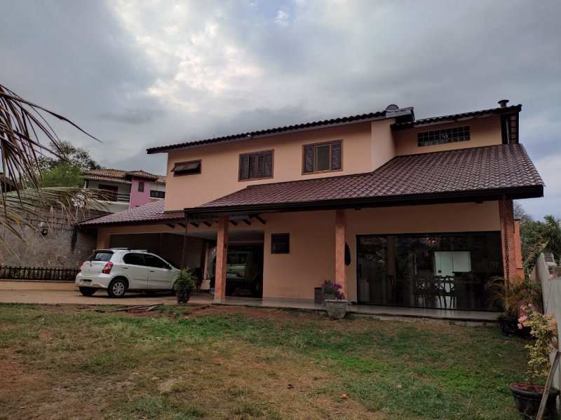 imóvel com 215m² - Centro - Vinhedo