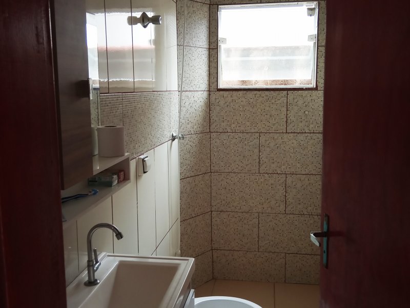 Casa à venda Residencial Mantiqueira com 132m² e 4 quartos por R$ 230.000 - 18734473-banheiro-1.jpg