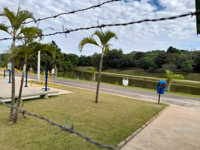 Casa à venda Parque Jambeiro com 250m² e 2 quartos por R$ 700.000 - 674716460-jambeiro-11.jpg