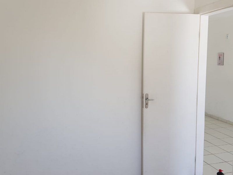 imóvel com 68m² - Serraria - São José