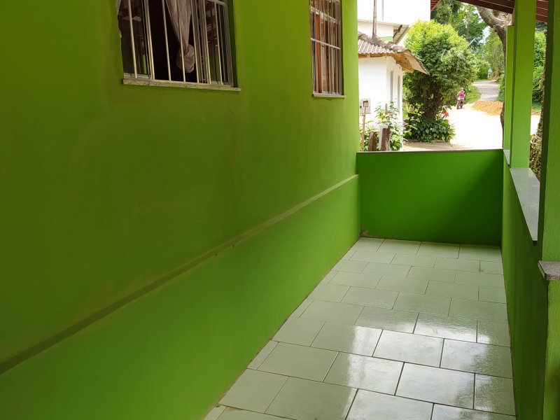 Casa à venda Centro com 42m² e 2 quartos por R$ 165.000 - 1720132689-inbound9075506872390229735.jpg